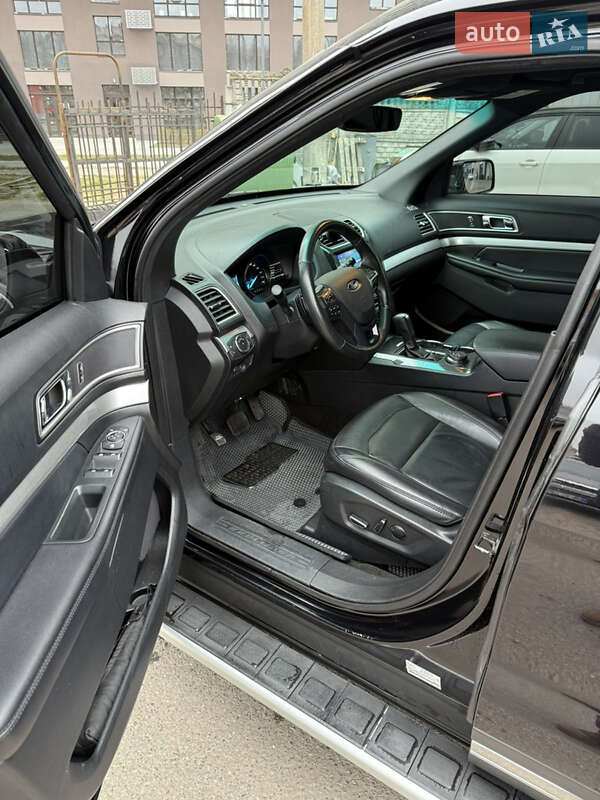 Внедорожник / Кроссовер Ford Explorer 2016 в Киеве