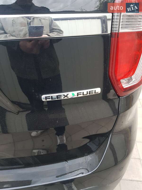 Внедорожник / Кроссовер Ford Explorer 2015 в Ковеле фото 2 Внедорожник / Кроссовер Ford Explorer 2015 в Ковеле