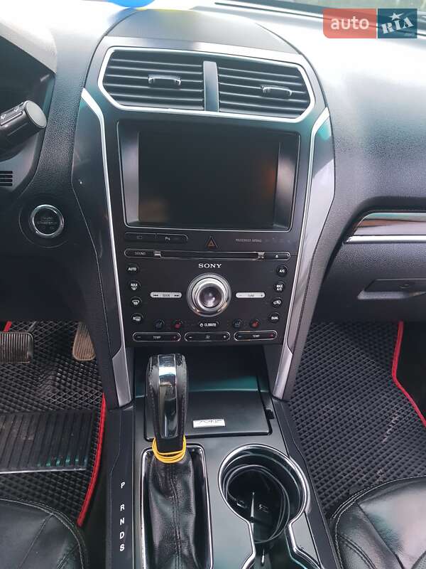 Внедорожник / Кроссовер Ford Explorer 2015 в Ковеле фото 32 Внедорожник / Кроссовер Ford Explorer 2015 в Ковеле