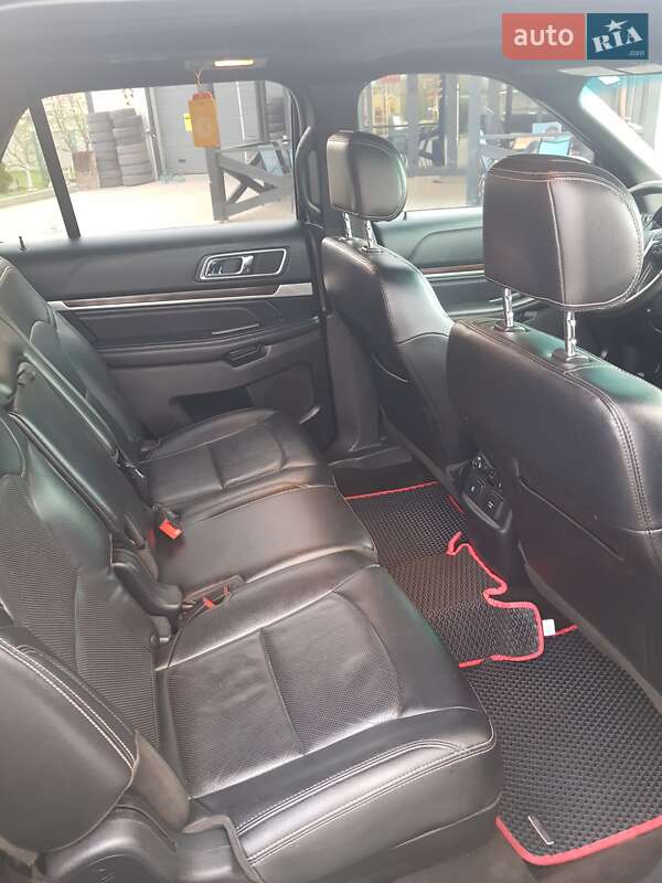 Внедорожник / Кроссовер Ford Explorer 2015 в Ковеле фото 37 Внедорожник / Кроссовер Ford Explorer 2015 в Ковеле