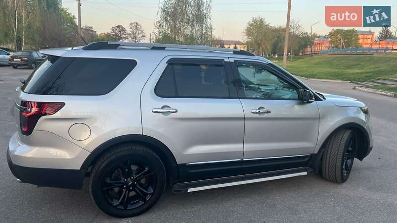 Внедорожник / Кроссовер Ford Explorer 2013 в Александрие