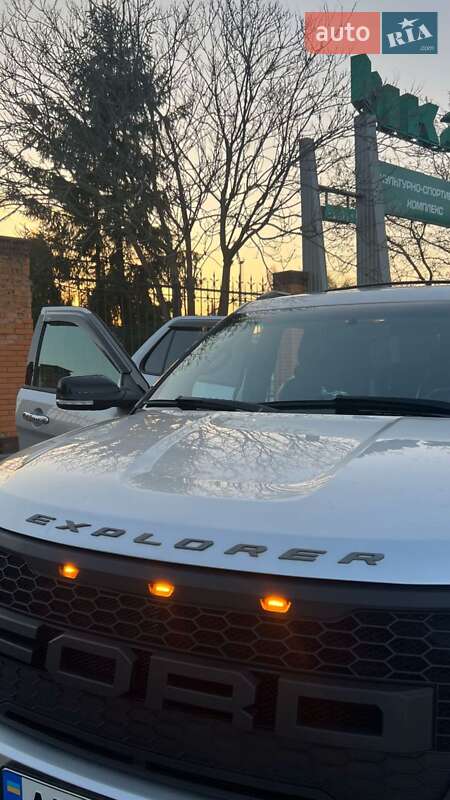 Внедорожник / Кроссовер Ford Explorer 2013 в Александрие фото 2 Внедорожник / Кроссовер Ford Explorer 2013 в Александрие