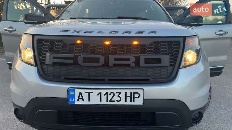 Внедорожник / Кроссовер Ford Explorer 2013 в Александрие
