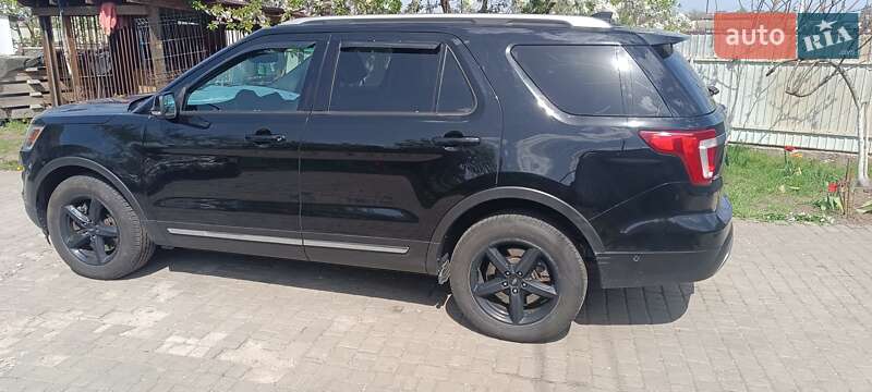 Ford Explorer 2016
