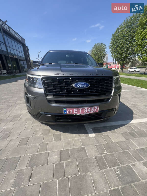 Позашляховик / Кросовер Ford Explorer 2018 в Луцьку