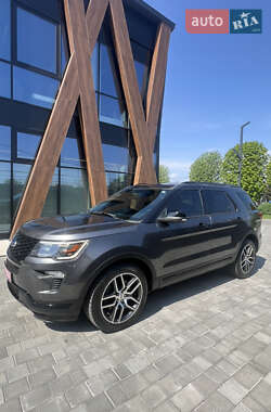 Позашляховик / Кросовер Ford Explorer 2018 в Луцьку