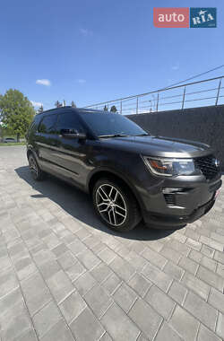 Позашляховик / Кросовер Ford Explorer 2018 в Луцьку