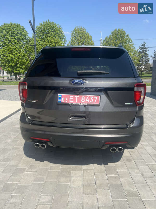 Позашляховик / Кросовер Ford Explorer 2018 в Луцьку