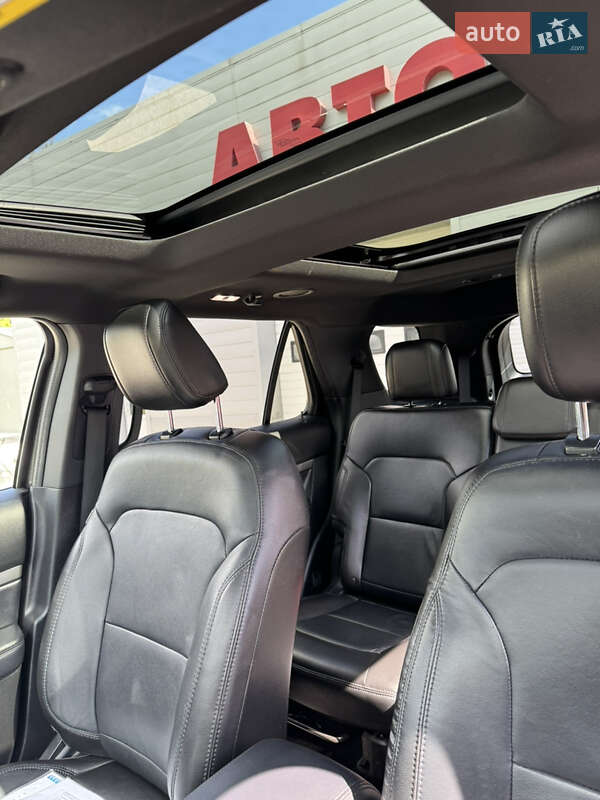 Внедорожник / Кроссовер Ford Explorer 2018 в Чернигове