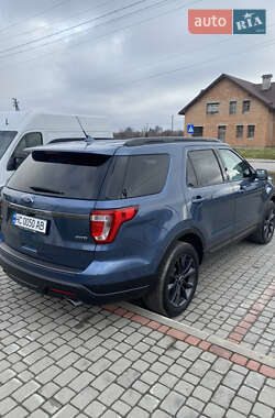 Внедорожник / Кроссовер Ford Explorer 2018 в Львове