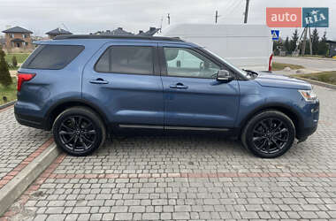 Позашляховик / Кросовер Ford Explorer 2018 в Львові
