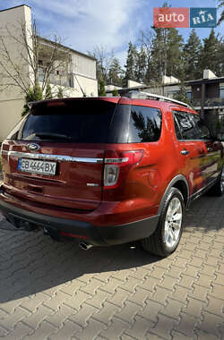 Позашляховик / Кросовер Ford Explorer 2013 в 