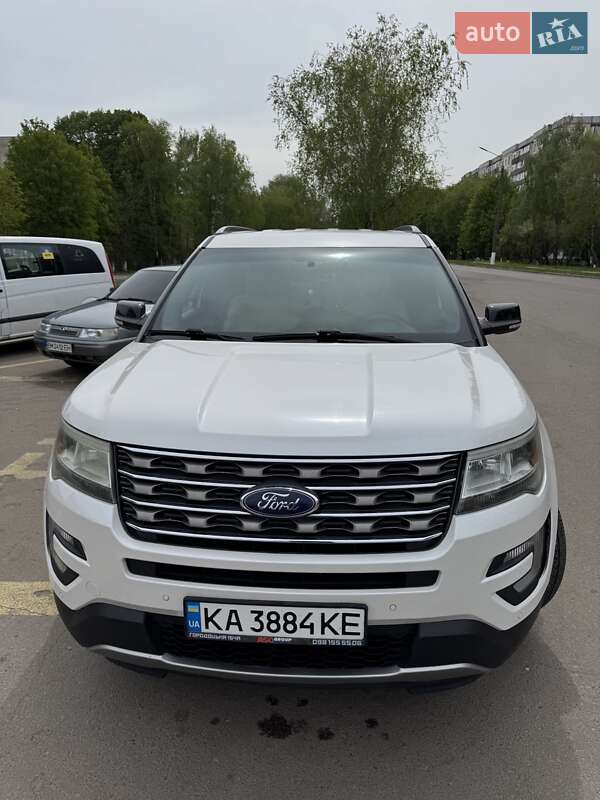 Внедорожник / Кроссовер Ford Explorer 2016 в Киеве