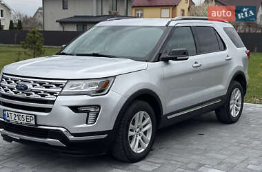 Позашляховик / Кросовер Ford Explorer 2018 в Івано-Франківську