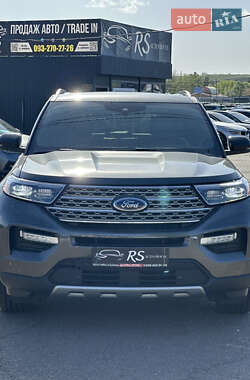 Позашляховик / Кросовер Ford Explorer 2019 в 
