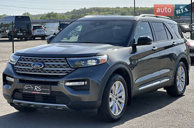 Позашляховик / Кросовер Ford Explorer 2019 в 