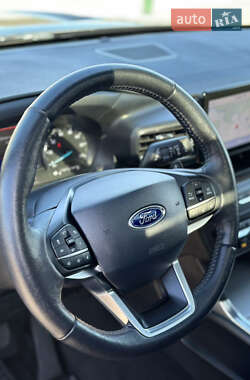 Позашляховик / Кросовер Ford Explorer 2019 в 