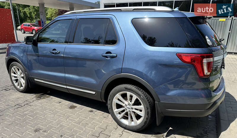 Внедорожник / Кроссовер Ford Explorer 2018 в Киеве