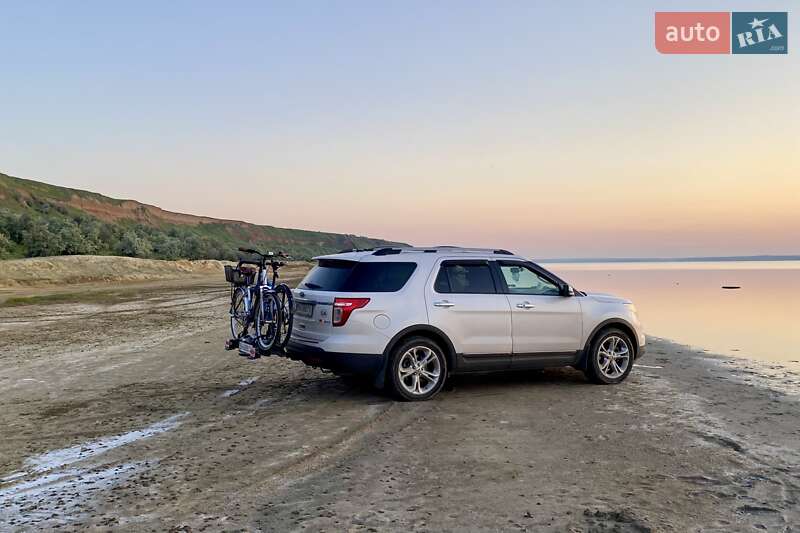 Внедорожник / Кроссовер Ford Explorer 2011 в Одессе