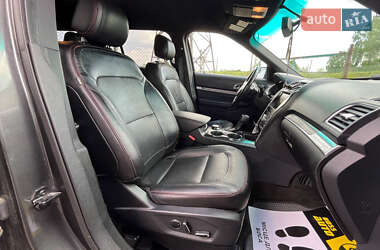 Внедорожник / Кроссовер Ford Explorer 2016 в 