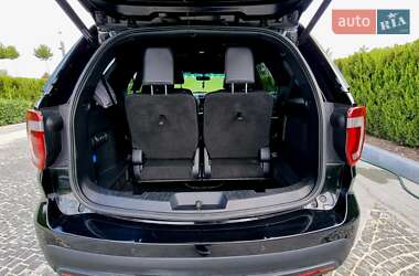Внедорожник / Кроссовер Ford Explorer 2015 в 