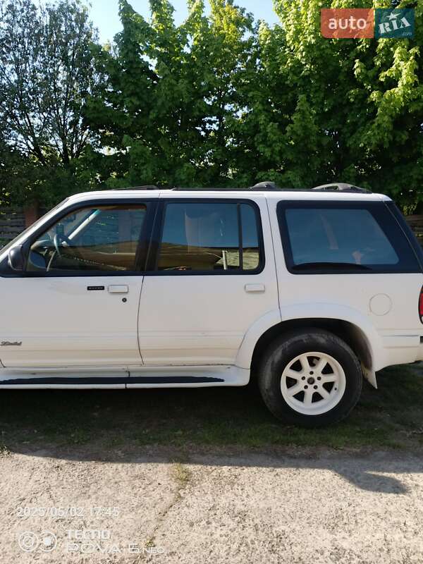 Внедорожник / Кроссовер Ford Explorer 1995 в Львове