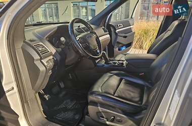 Позашляховик / Кросовер Ford Explorer 2016 в Івано-Франківську