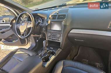 Позашляховик / Кросовер Ford Explorer 2016 в Івано-Франківську