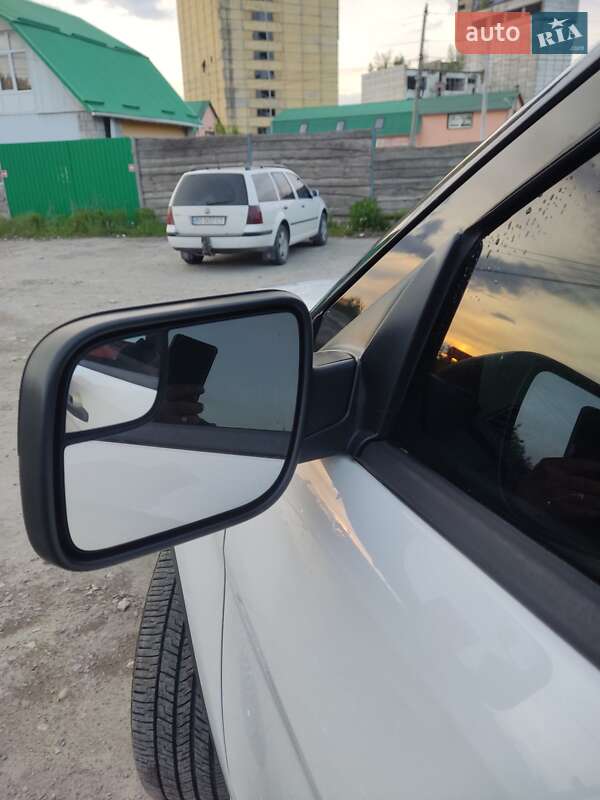 Внедорожник / Кроссовер Ford Explorer 2017 в Кременце фото 42 Внедорожник / Кроссовер Ford Explorer 2017 в Кременце