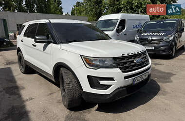 Позашляховик / Кросовер Ford Explorer 2017 в 