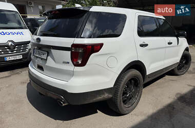 Позашляховик / Кросовер Ford Explorer 2017 в 