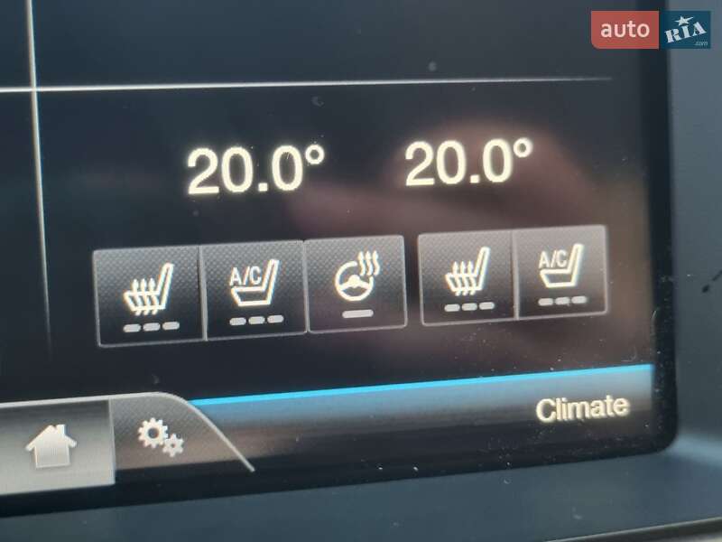 Позашляховик / Кросовер Ford Explorer 2015 в Києві