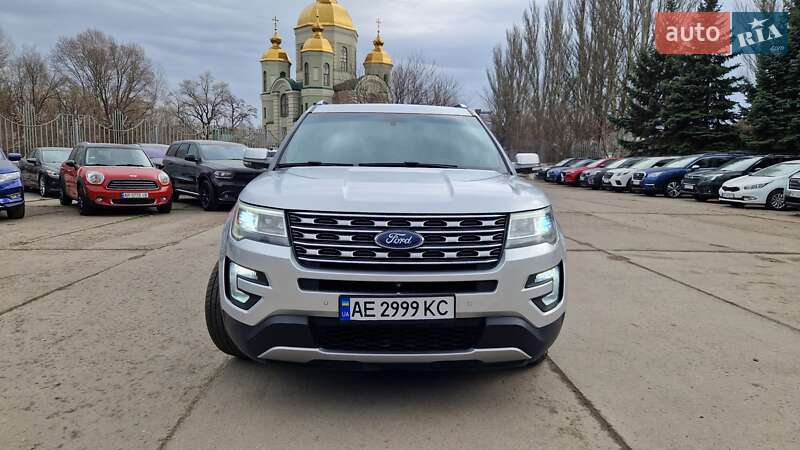 Внедорожник / Кроссовер Ford Explorer 2015 в Днепре