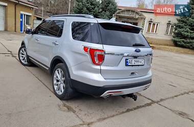 Внедорожник / Кроссовер Ford Explorer 2015 в 