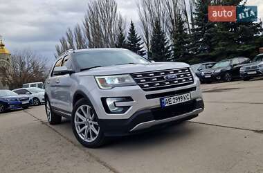 Внедорожник / Кроссовер Ford Explorer 2015 в 