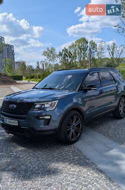Внедорожник / Кроссовер Ford Explorer 2018 в 
