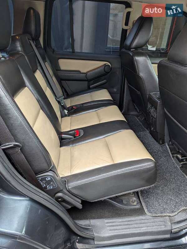 Внедорожник / Кроссовер Ford Explorer 2009 в Ровно