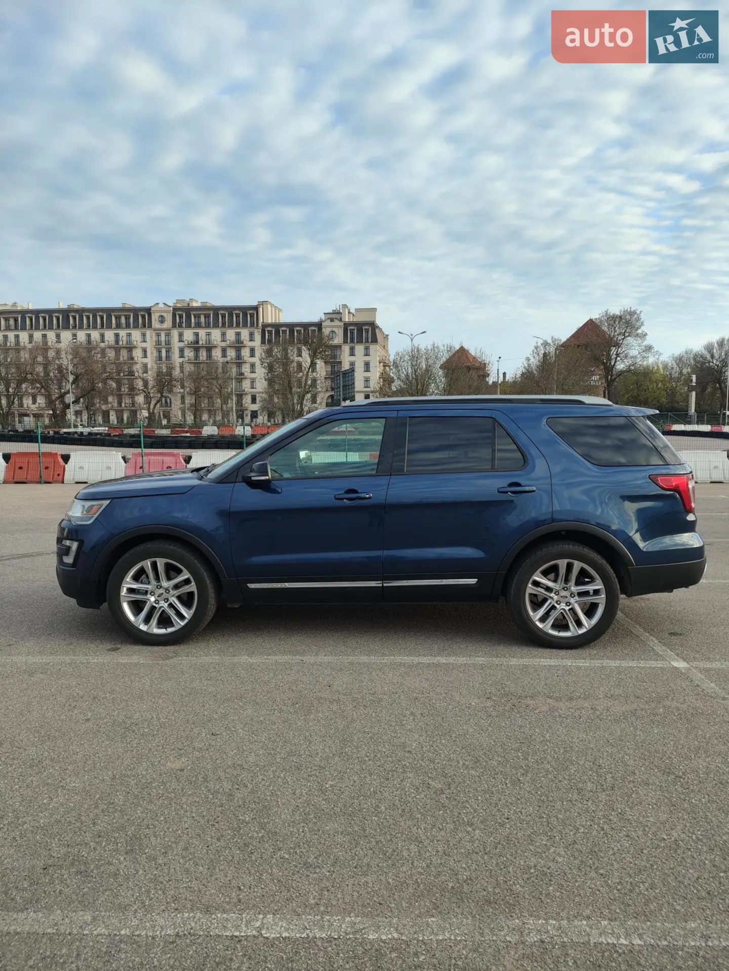2017 Ford Explorer - мініатюра 3