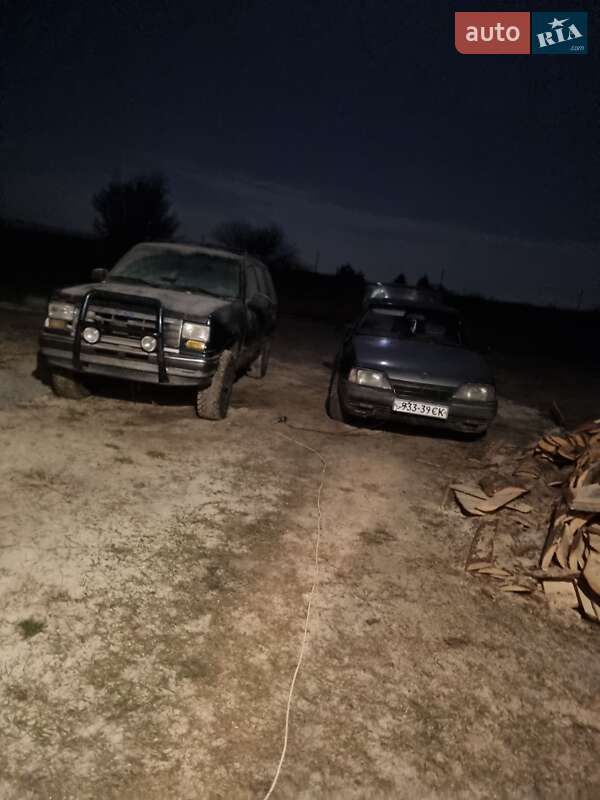 Внедорожник / Кроссовер Ford Explorer 1991 в 