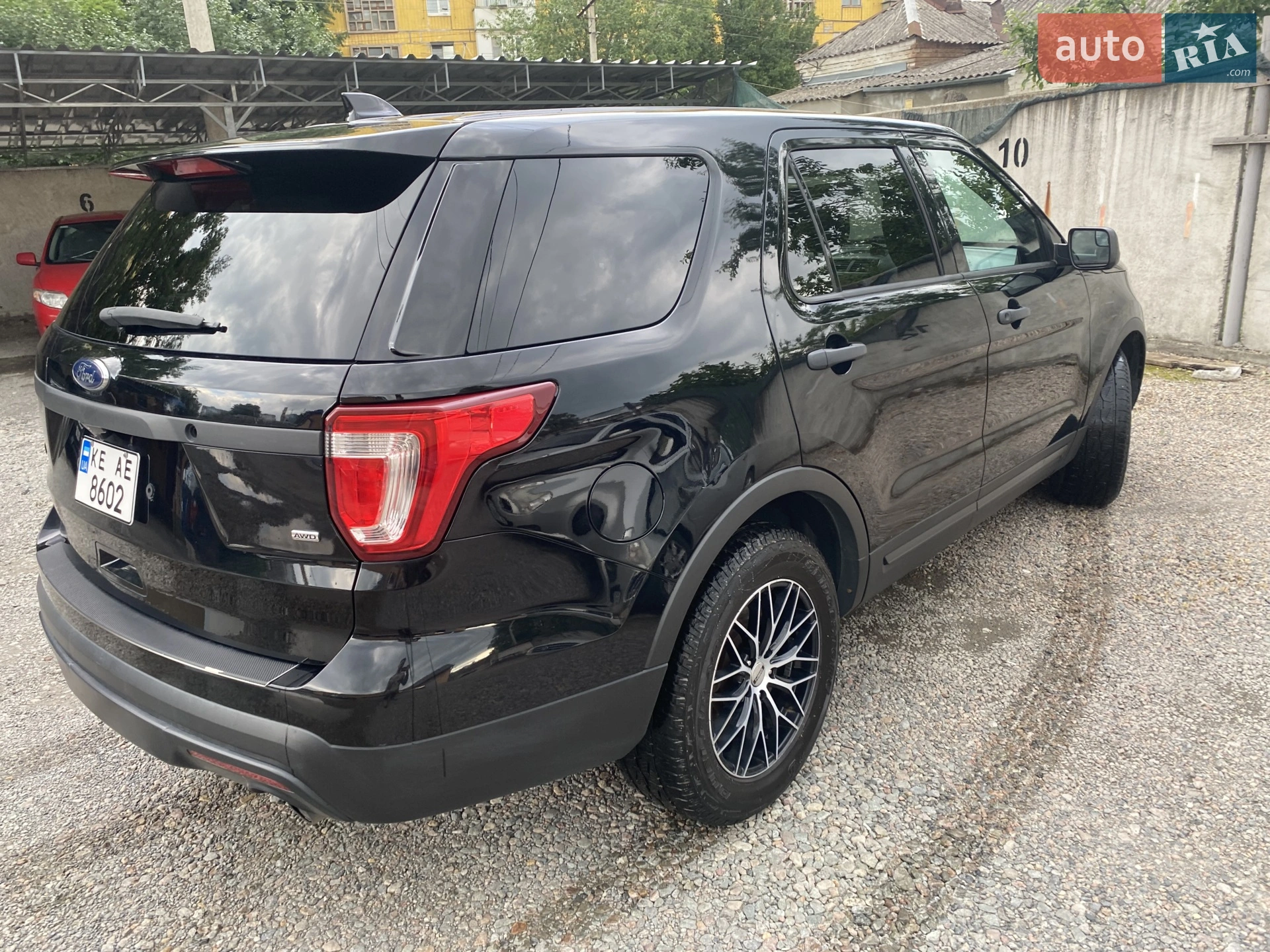 2017 Ford Explorer - мініатюра 2