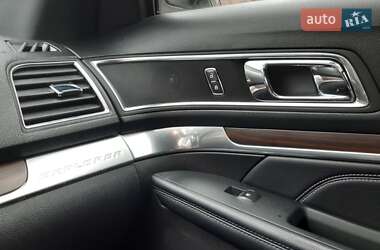 Позашляховик / Кросовер Ford Explorer 2017 в  фото 27 Позашляховик / Кросовер Ford Explorer 2017 в