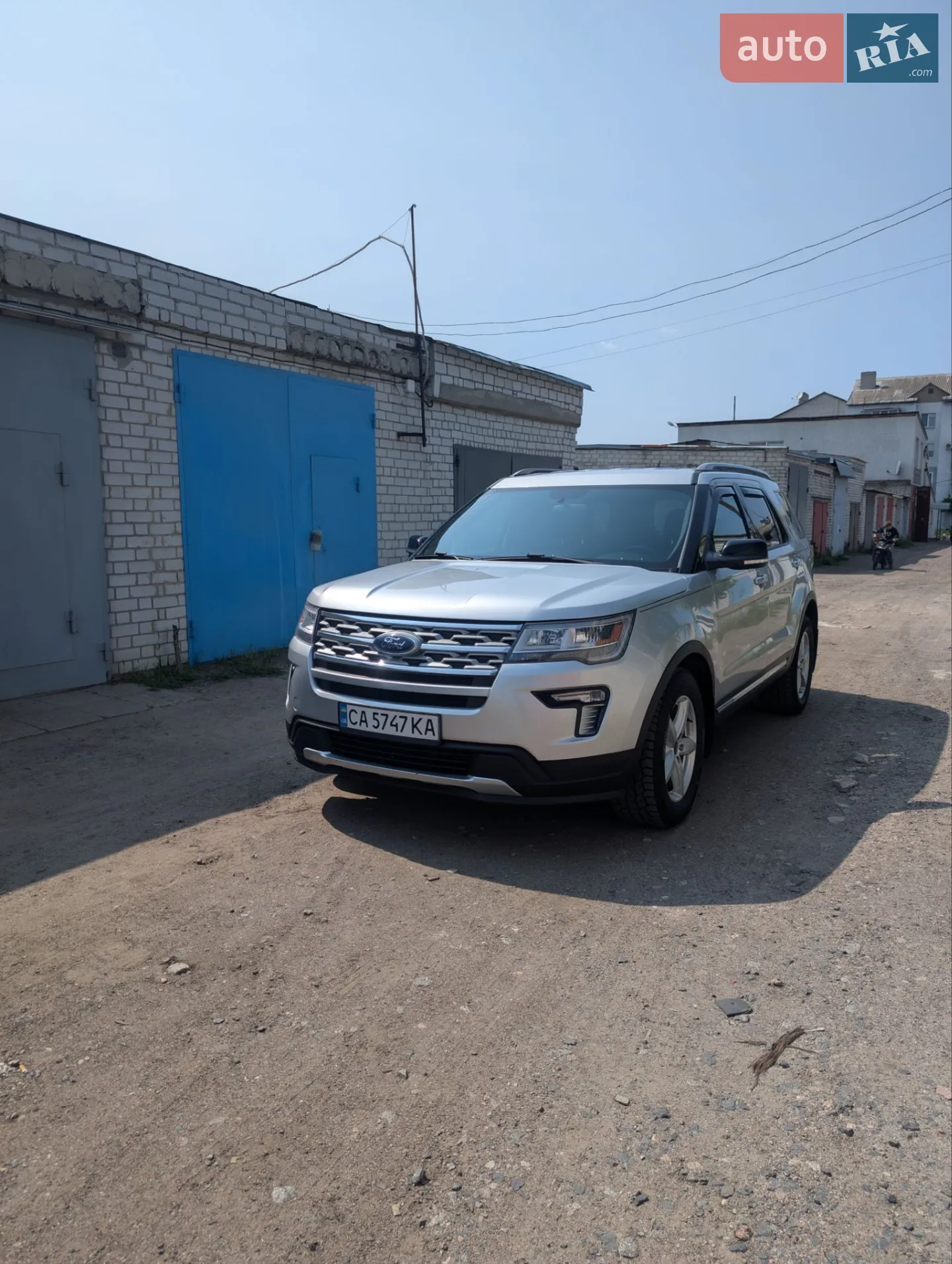2017 Ford Explorer - мініатюра 3