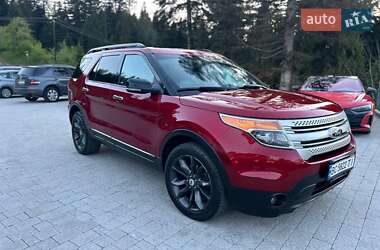 Позашляховик / Кросовер Ford Explorer 2012 в 