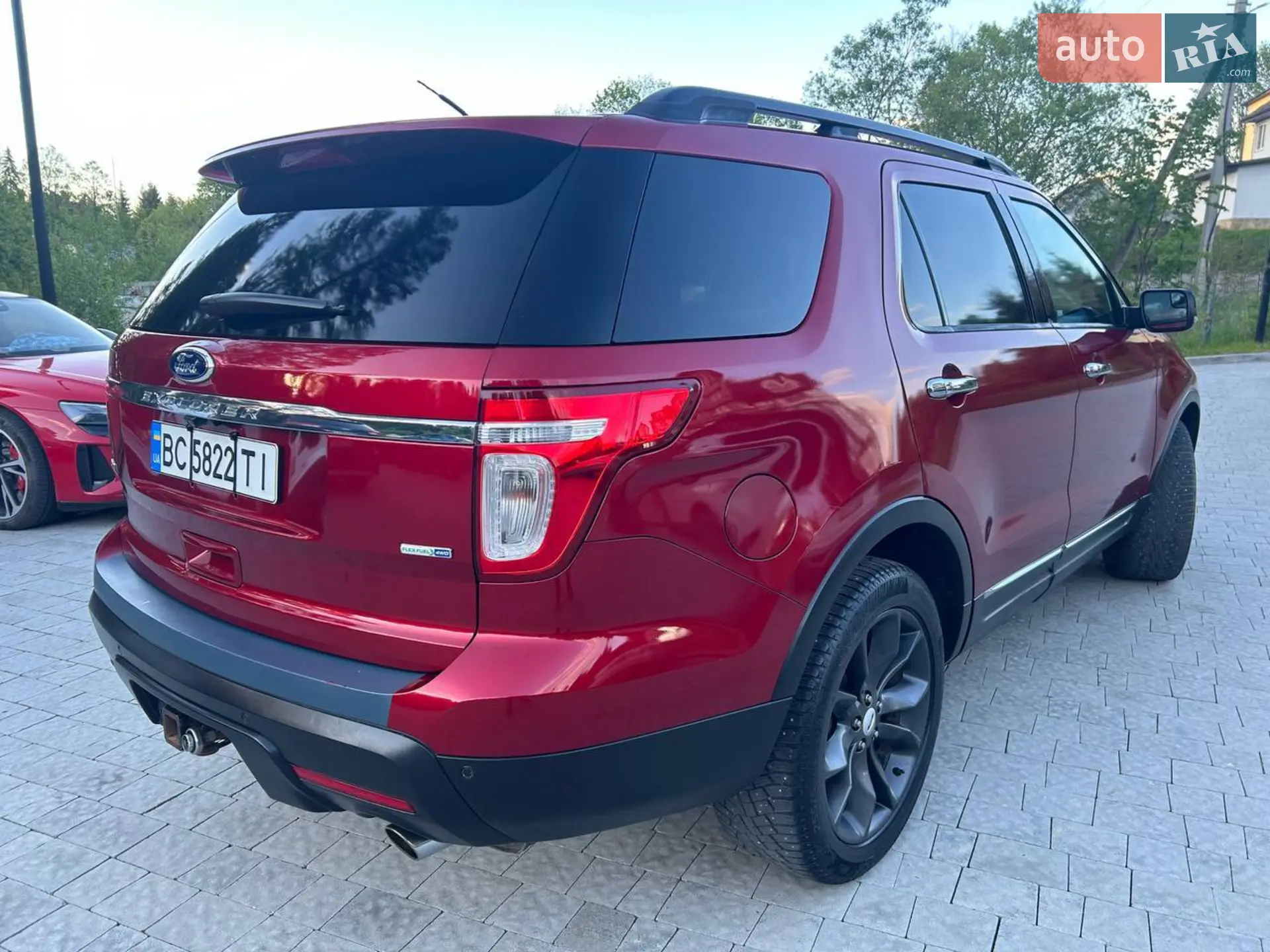 2012 Ford Explorer - мініатюра 16