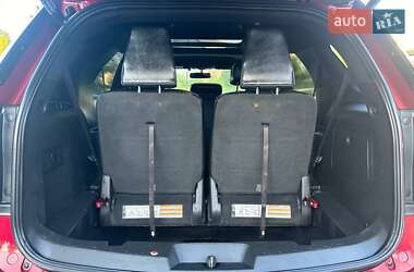 Позашляховик / Кросовер Ford Explorer 2012 в 