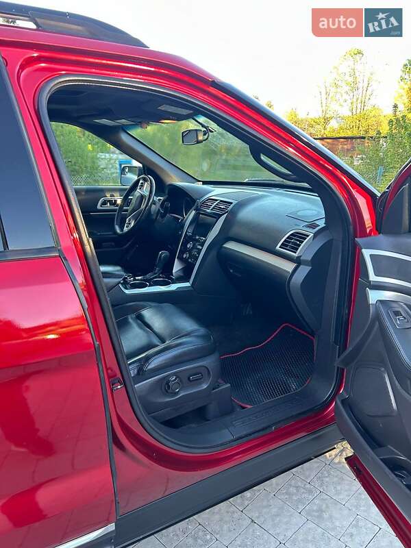 Внедорожник / Кроссовер Ford Explorer 2012 в Дрогобыче