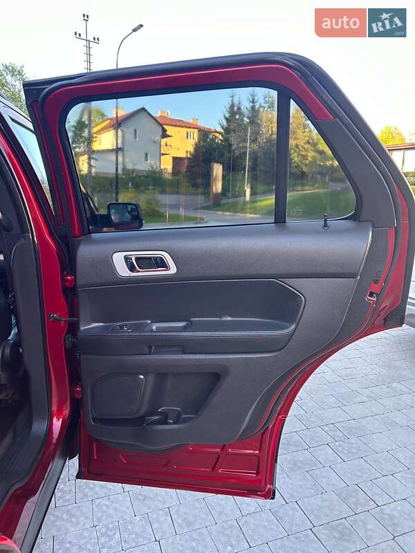 Позашляховик / Кросовер Ford Explorer 2012 в Дрогобичі