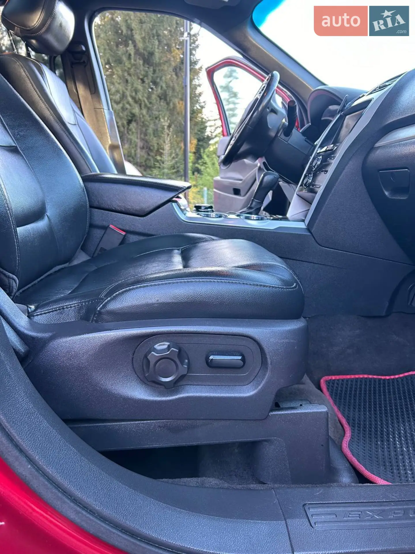 Ford Explorer 2012 VIN 1FM5K8D89DGA17614 фото оголошення 35 з 67