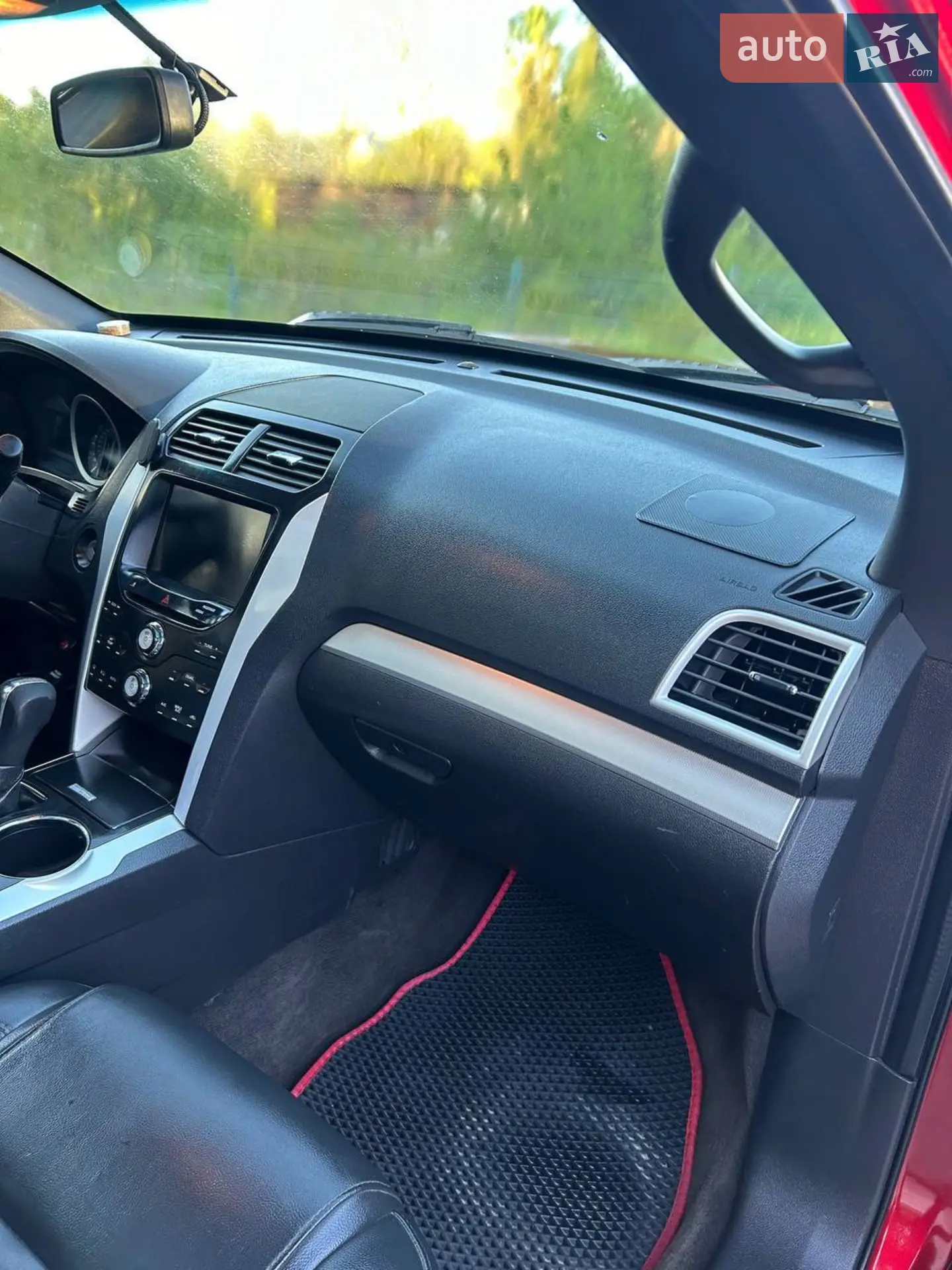 2012 Ford Explorer - мініатюра 33