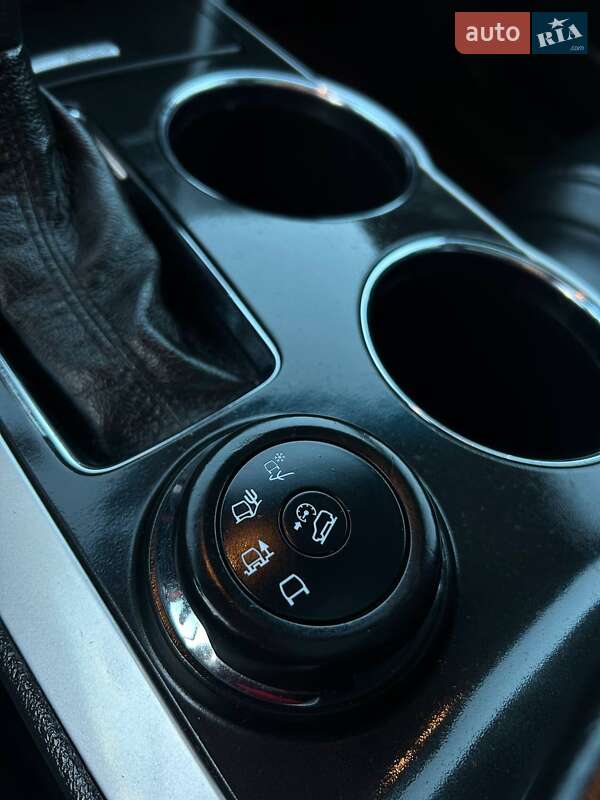 Внедорожник / Кроссовер Ford Explorer 2012 в Дрогобыче